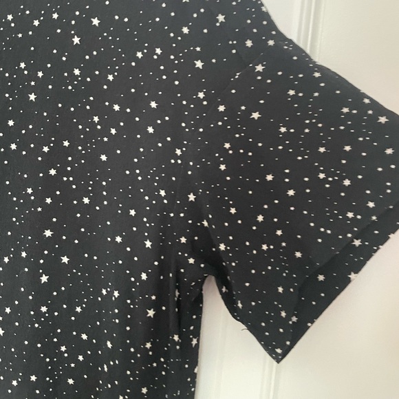 H&M Black Star Printed Top - Picture 3 of 8